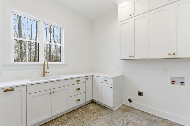 478 Mount Pleasant Rd, Kingston Springs, TN 37082