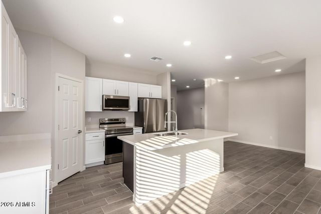 9500 W Kramer Lane, Arizona City, AZ 85123