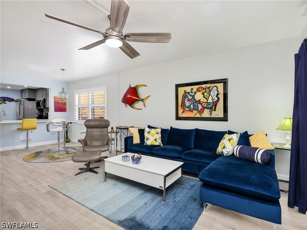 Image 17 of property listing at 1112 SW 48th TER C101, Cape Coral, FL 33914