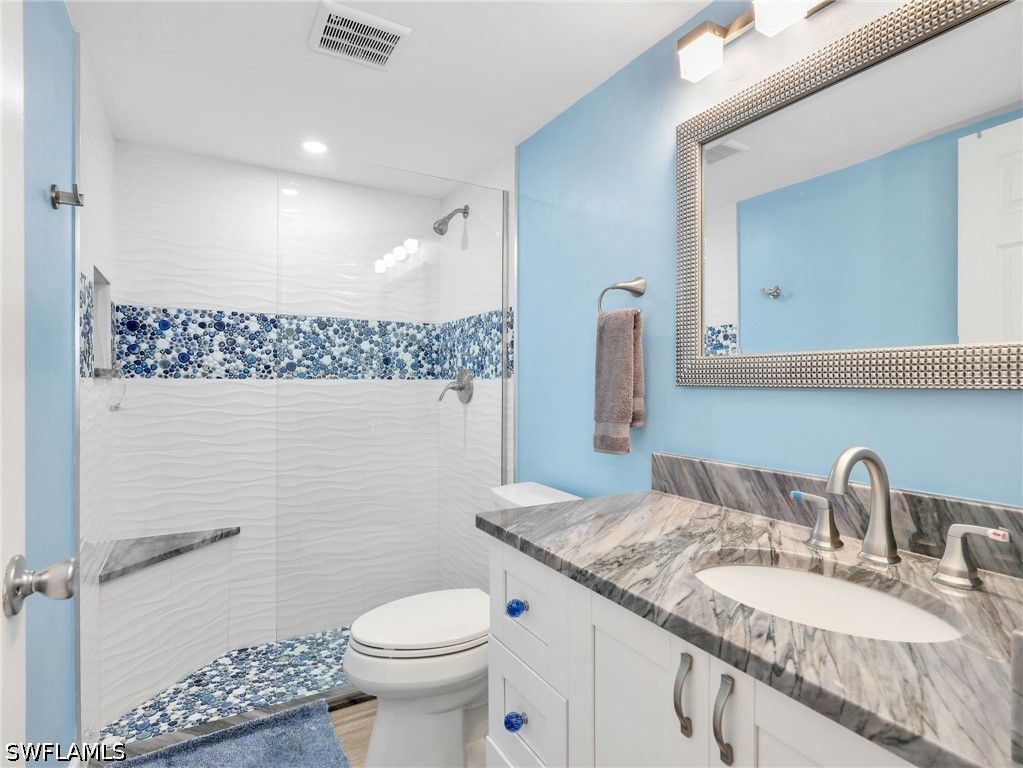 Image 22 of property listing at 1112 SW 48th TER C101, Cape Coral, FL 33914
