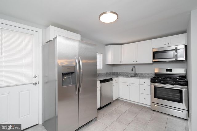 225 TREE ST, Philadelphia, PA 19148