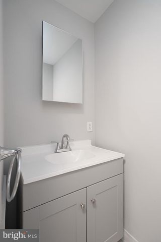 225 TREE ST, Philadelphia, PA 19148