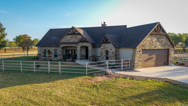 5002 fm 476, Poteet, TX 78065