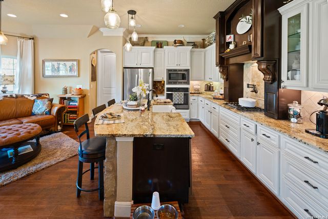 5002 fm 476, Poteet, TX 78065