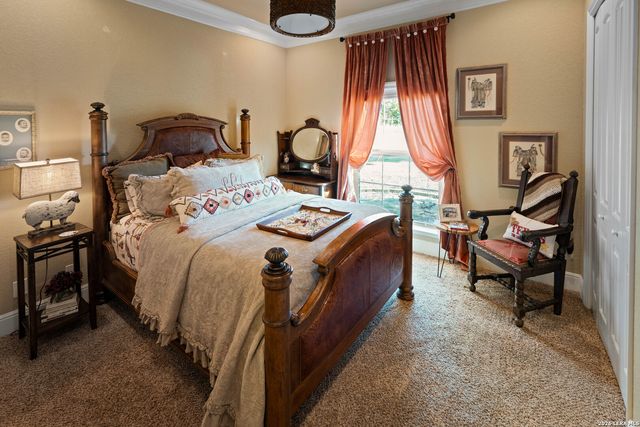 5002 fm 476, Poteet, TX 78065