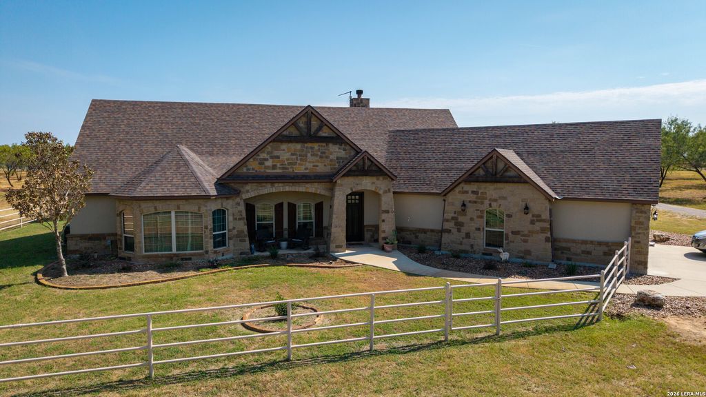 5002 fm 476, Poteet, TX 78065