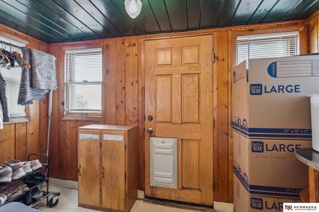 1019 S 30th Avenue, Omaha, NE 68105