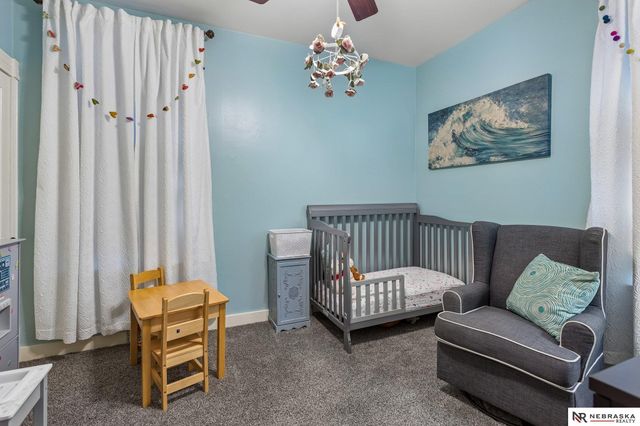 1019 S 30th Avenue, Omaha, NE 68105