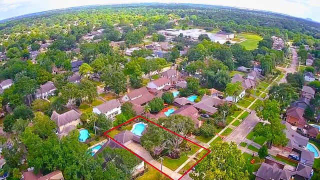 15715 Brookvilla Drive, Houston, TX 77059