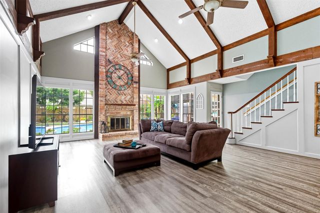 15715 Brookvilla Drive, Houston, TX 77059