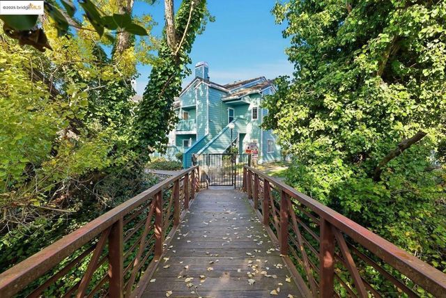 316 Dursey DR, Pinole, CA 94564