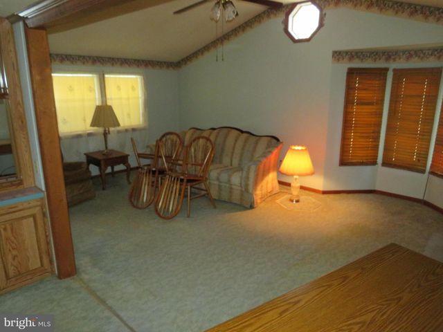 1126 MYERS DR, Hartly, DE 19953