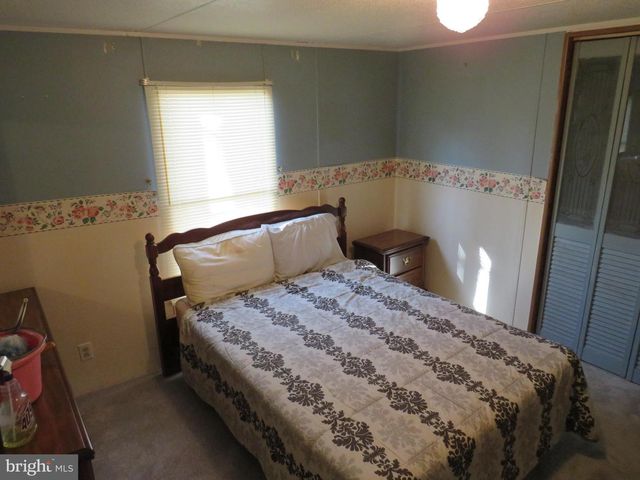 1126 MYERS DR, Hartly, DE 19953