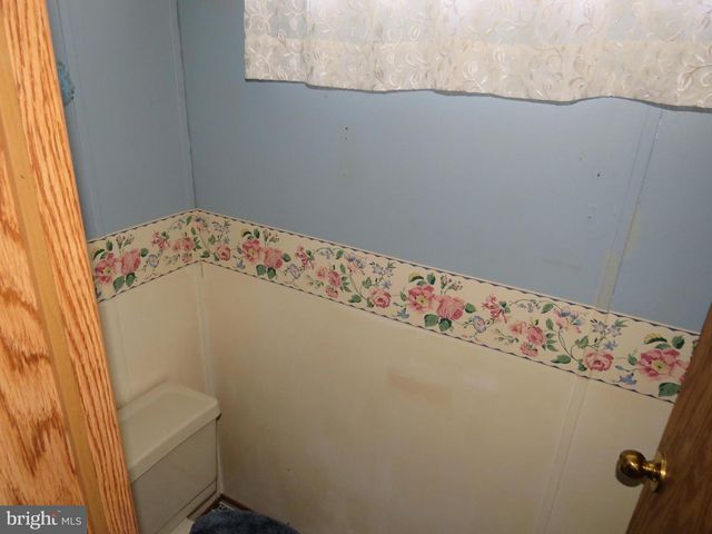 1126 MYERS DR, Hartly, DE 19953