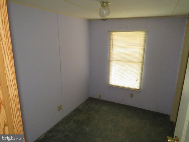 1126 MYERS DR, Hartly, DE 19953