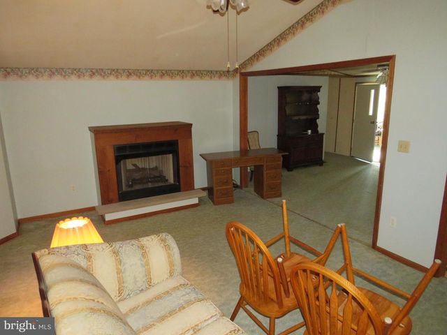 1126 MYERS DR, Hartly, DE 19953