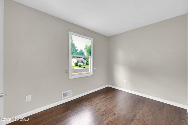 271 Sky Manor Boulevard, Brick, NJ 08723