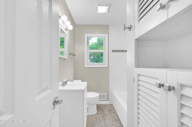 271 Sky Manor Boulevard, Brick, NJ 08723