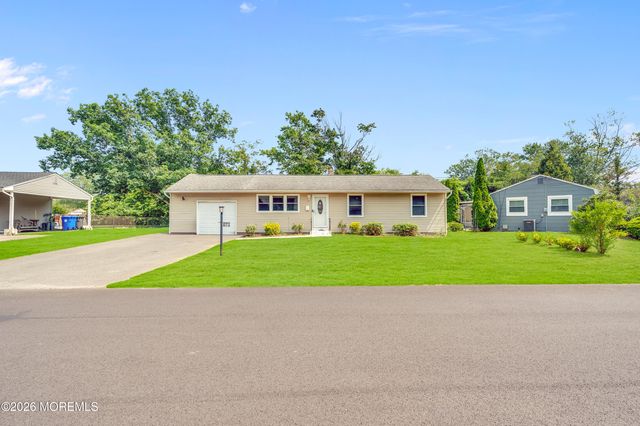 271 Sky Manor Boulevard, Brick, NJ 08723