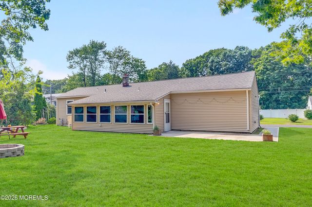 271 Sky Manor Boulevard, Brick, NJ 08723