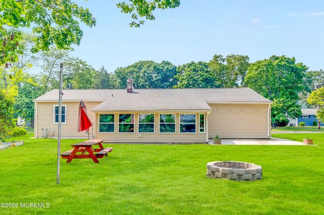 271 Sky Manor Boulevard, Brick, NJ 08723