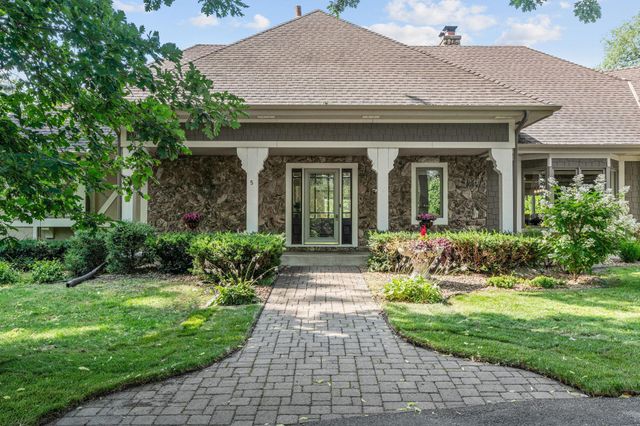 592 County Road 24, Wayzata, MN 55391