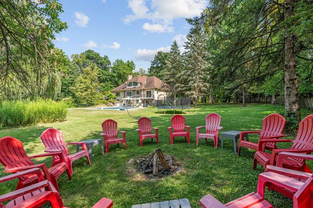 592 County Road 24, Wayzata, MN 55391