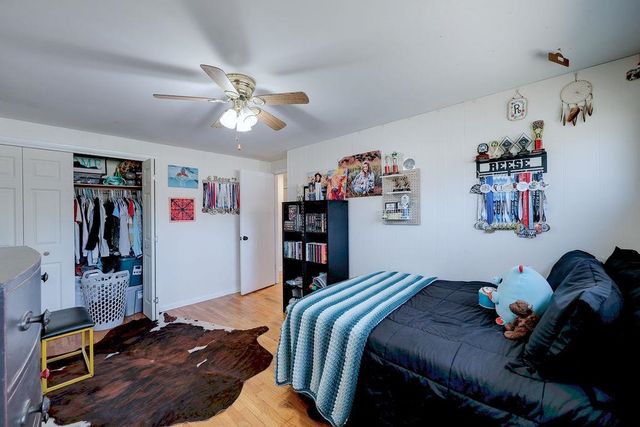 1817 E 13th Ave, Winfield, KS 67156