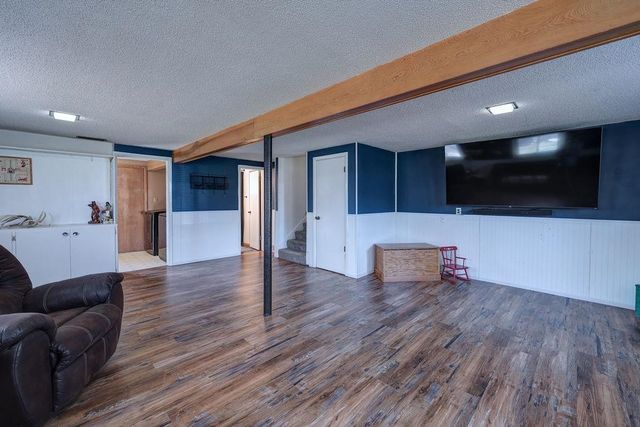 1817 E 13th Ave, Winfield, KS 67156