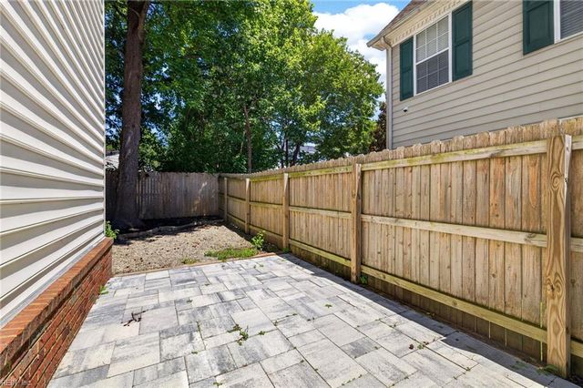 412 Little Neck RD, Virginia Beach, VA 23452