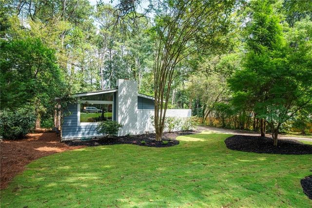 2672 Brook Park Way, Doraville, GA 30340