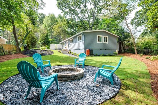 2672 Brook Park Way, Doraville, GA 30340