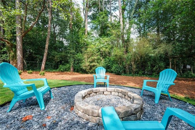 2672 Brook Park Way, Doraville, GA 30340