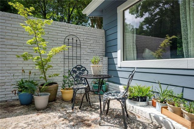 2672 Brook Park Way, Doraville, GA 30340