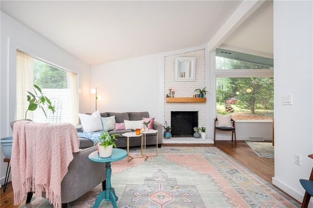 2672 Brook Park Way, Doraville, GA 30340