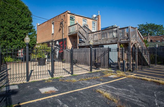 13325 Olde Western Avenue, Blue Island, IL 60406
