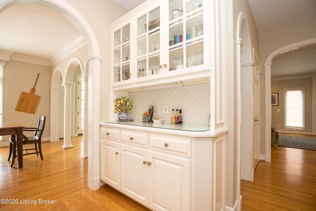 7003 Windham Pkwy, Prospect, KY 40059