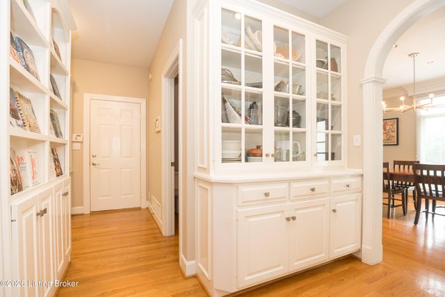 7003 Windham Pkwy, Prospect, KY 40059