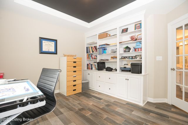 7003 Windham Pkwy, Prospect, KY 40059