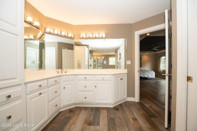 7003 Windham Pkwy, Prospect, KY 40059