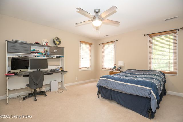 7003 Windham Pkwy, Prospect, KY 40059