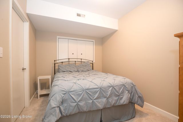 7003 Windham Pkwy, Prospect, KY 40059