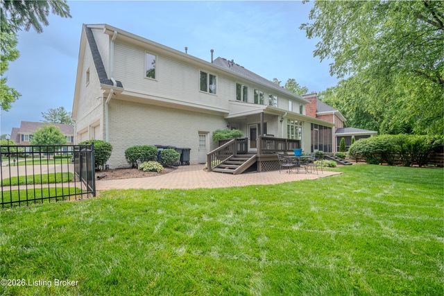 7003 Windham Pkwy, Prospect, KY 40059