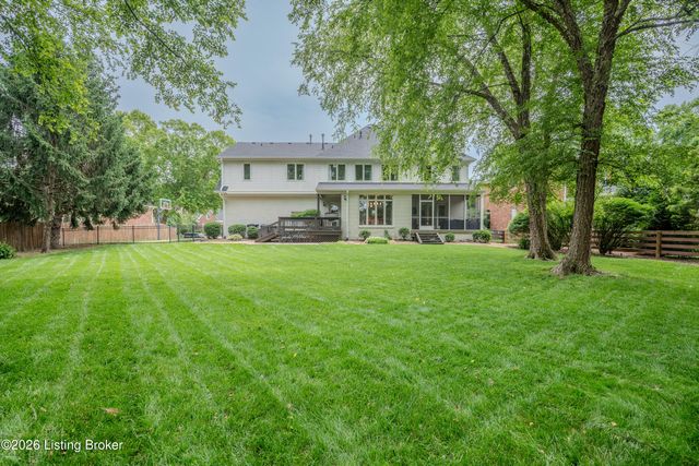 7003 Windham Pkwy, Prospect, KY 40059