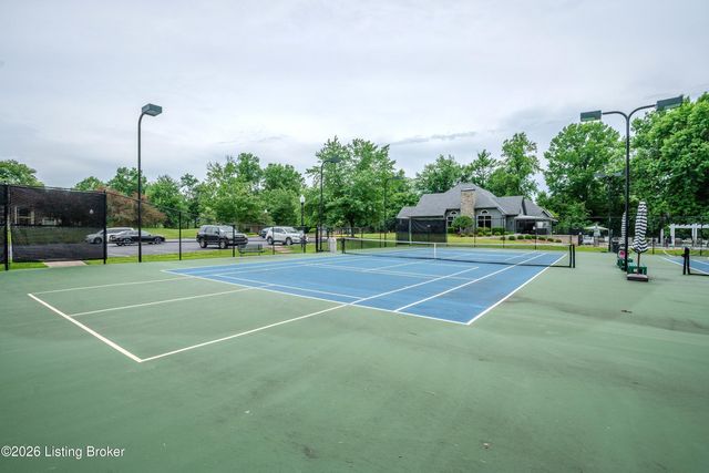 7003 Windham Pkwy, Prospect, KY 40059