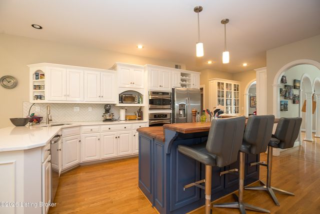 7003 Windham Pkwy, Prospect, KY 40059