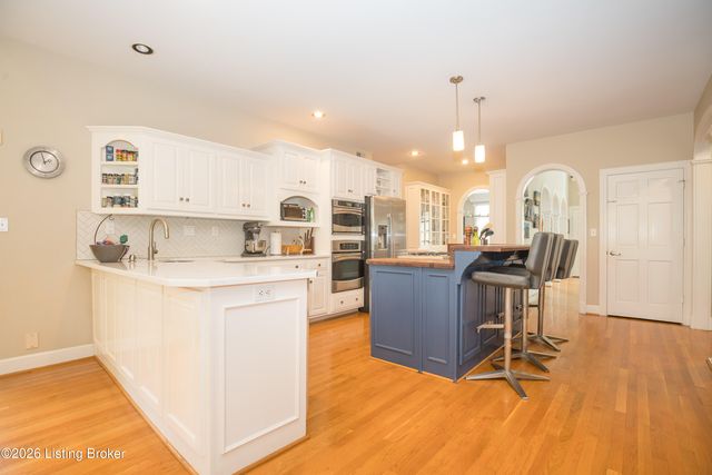 7003 Windham Pkwy, Prospect, KY 40059