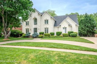 7003 Windham Pkwy, Prospect, KY 40059
