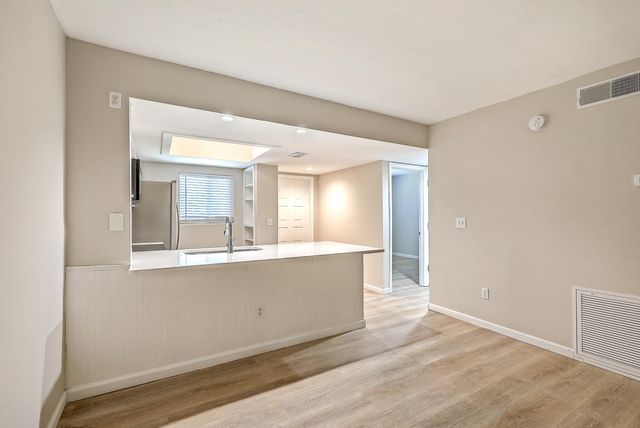 2162 Bees Ferry Road Apt A, Charleston, SC 29414
