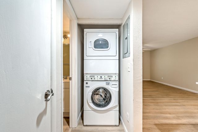 2162 Bees Ferry Road Apt A, Charleston, SC 29414